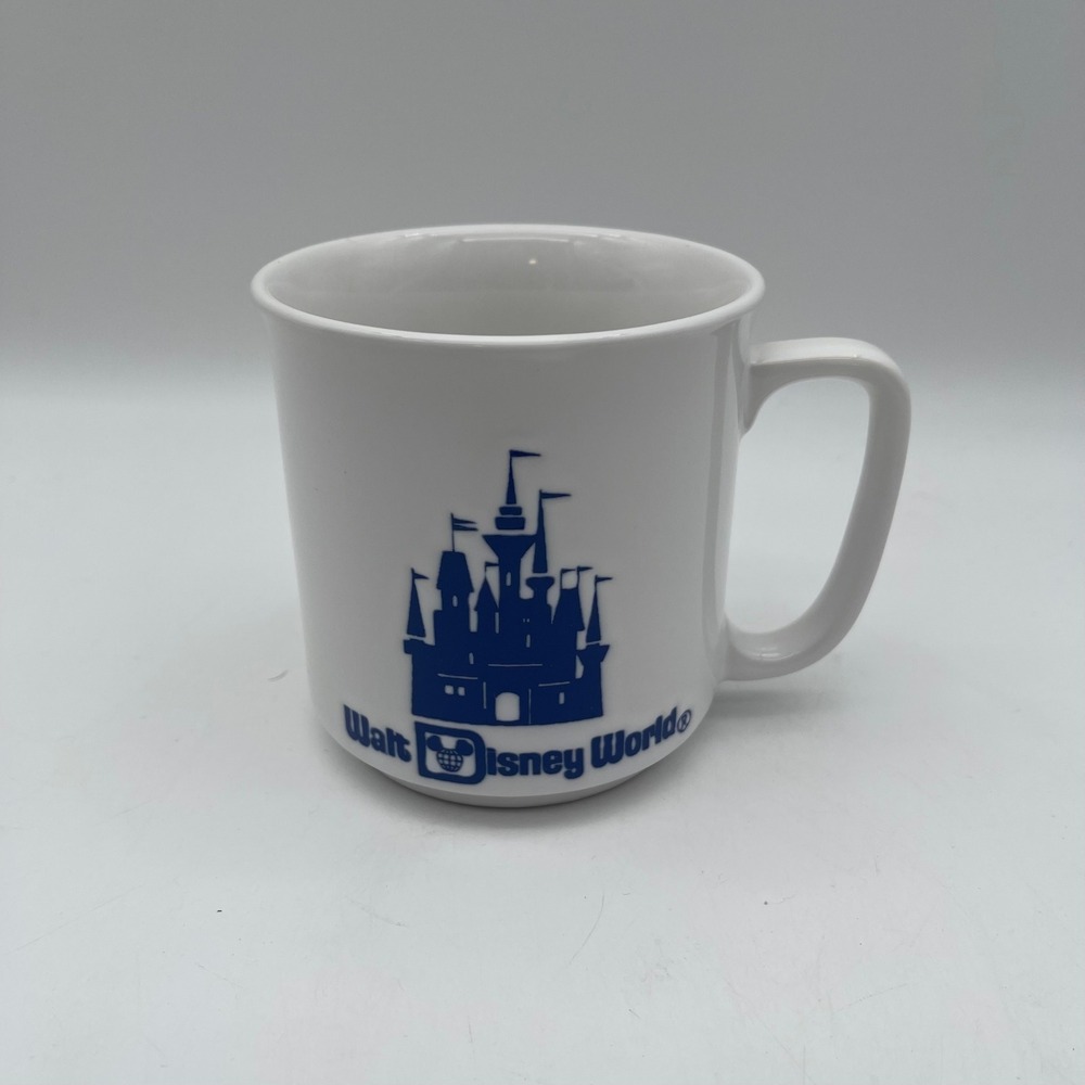 Vintage Walt Disney World Cinderella Castle Coffee Mug White Blue Japan Retro